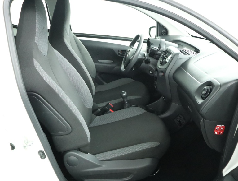 Toyota Aygo - 1.0 VVT-i x-fun 21