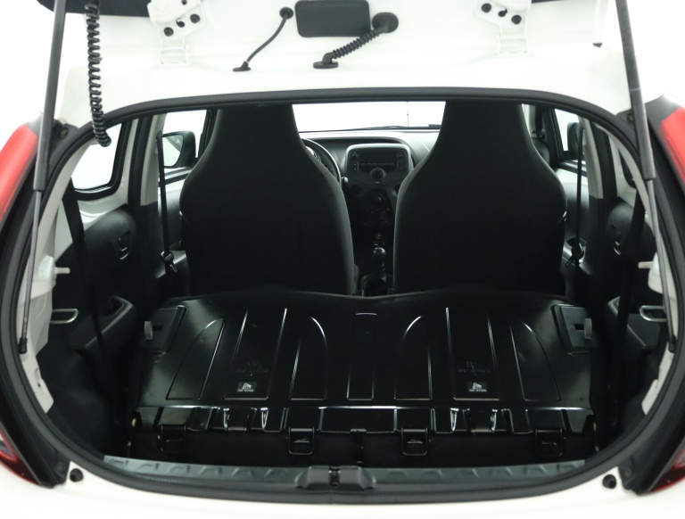 Toyota Aygo - 1.0 VVT-i x-fun 23