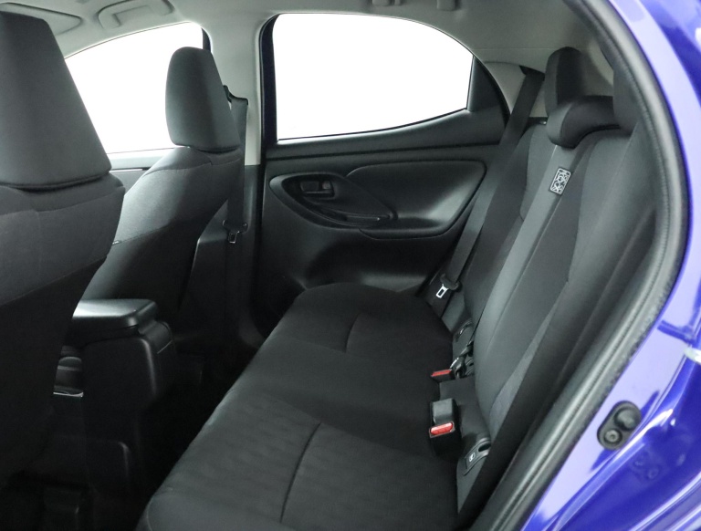 Toyota Yaris - 1.5 Hybrid 115 First Edition 18