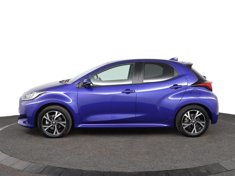 Toyota Yaris - 1.5 Hybrid 115 First Edition 3