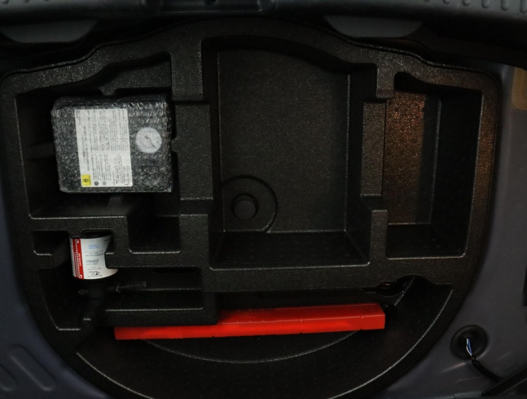 Toyota Yaris - 1.5 Hybrid 115 First Edition 32