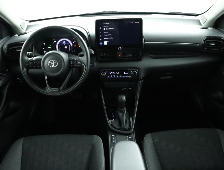 Toyota Yaris - 1.5 Hybrid 115 First Edition 4