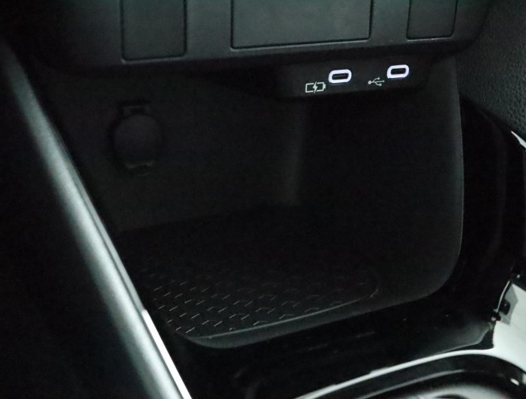 Toyota Yaris - 1.5 Hybrid 115 First Edition 51