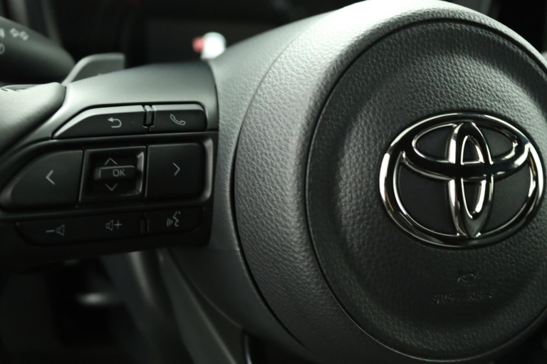 Toyota Aygo X - 1.0 VVT-i S-CVT JBL 19