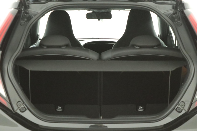 Toyota Aygo X - 1.0 VVT-i S-CVT JBL 23