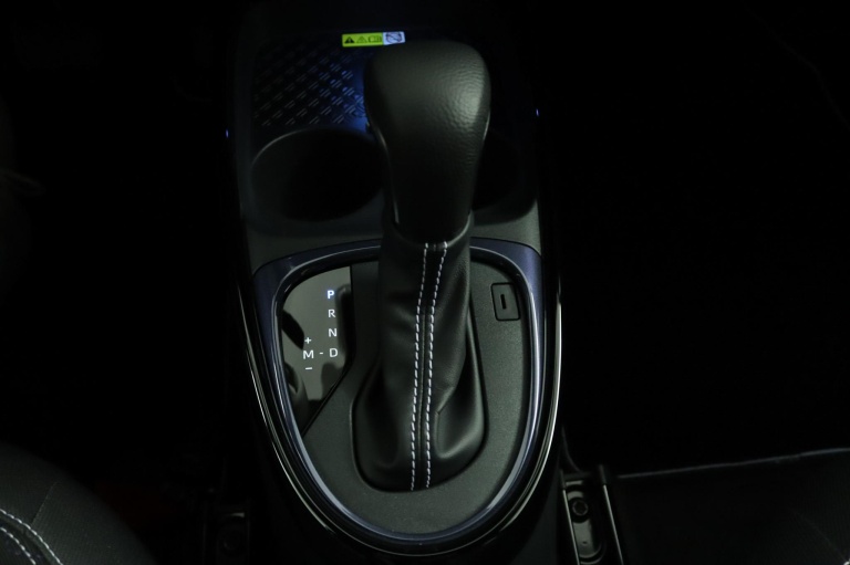 Toyota Aygo X - 1.0 VVT-i S-CVT JBL 27