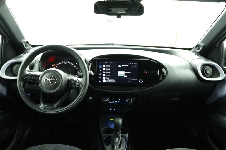 Toyota Aygo X - 1.0 VVT-i S-CVT JBL 62