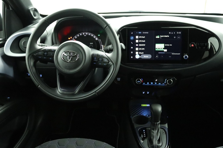 Toyota Aygo X - 1.0 VVT-i S-CVT JBL 63