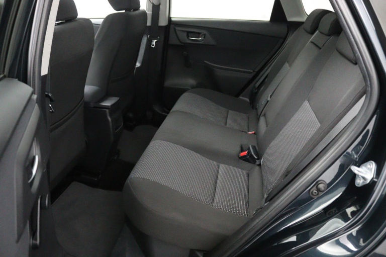 Toyota Auris Touring Sports - 1.8 Hybrid Lease 12