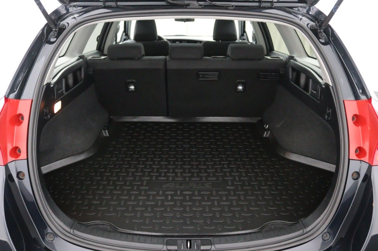 Toyota Auris Touring Sports - 1.8 Hybrid Lease 30