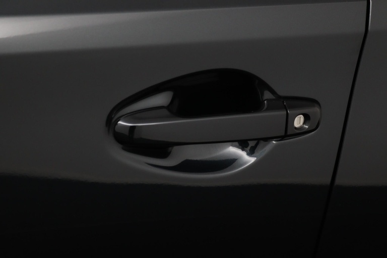 Toyota Auris Touring Sports - 1.8 Hybrid Lease 39
