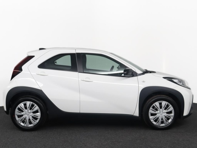 Toyota Aygo X - 1.0 VVT-i S-CVT Play