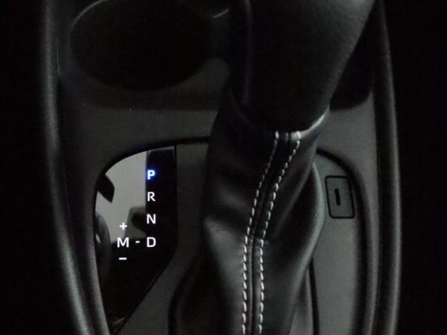 Toyota Aygo X - 1.0 VVT-i S-CVT Play