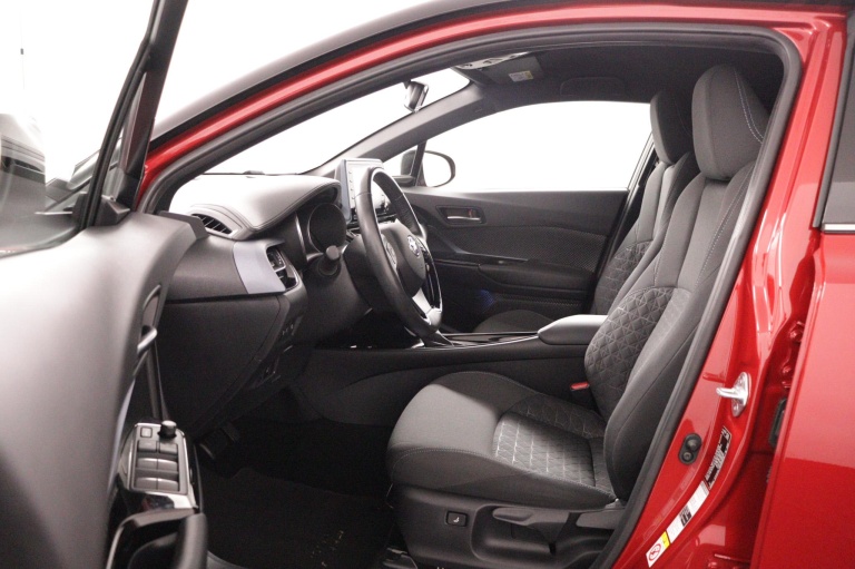 Toyota C-HR - 1.8 Hybrid Bi-Tone Plus 16