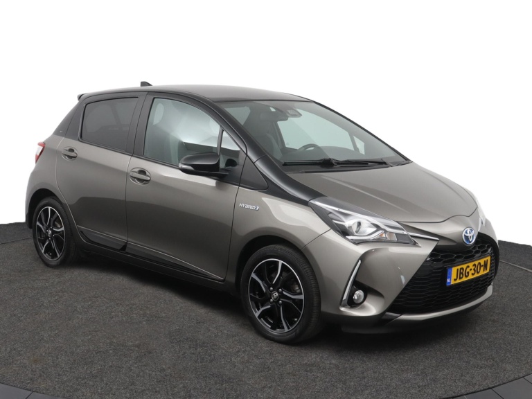 Toyota Yaris - 1.5 Hybrid Premium 14