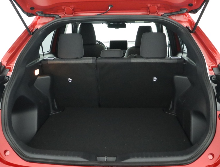 Toyota Yaris Cross - 1.5 Hybrid 115 Dynamic 30