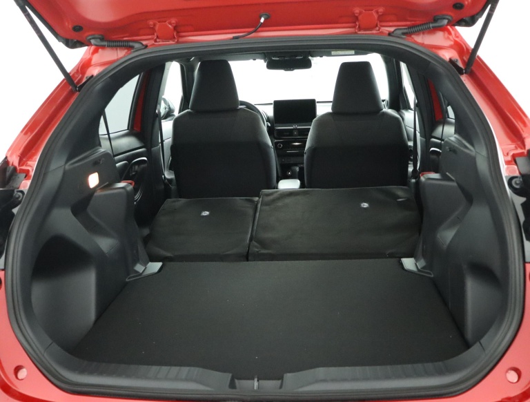 Toyota Yaris Cross - 1.5 Hybrid 115 Dynamic 32