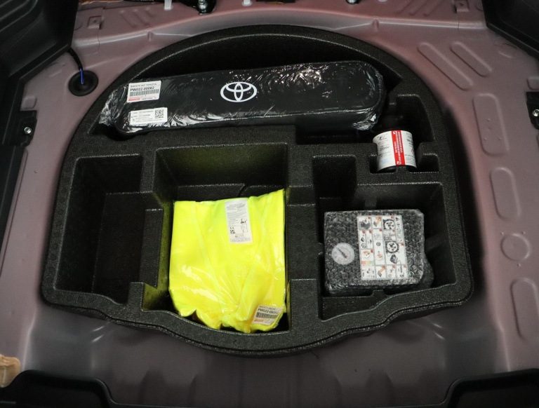 Toyota Yaris Cross - 1.5 Hybrid 115 Dynamic 34
