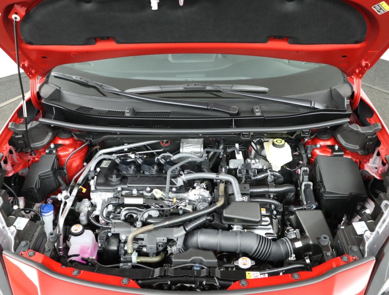 Toyota Yaris Cross - 1.5 Hybrid 115 Dynamic 35