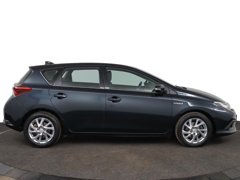 Toyota Auris - 1.8 Hybrid Aspiration 13