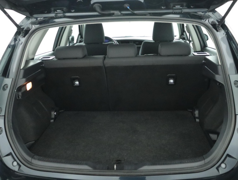 Toyota Auris - 1.8 Hybrid Aspiration 24