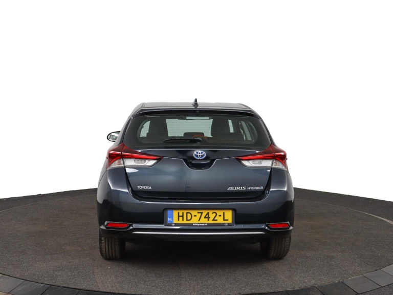Toyota Auris - 1.8 Hybrid Aspiration 46