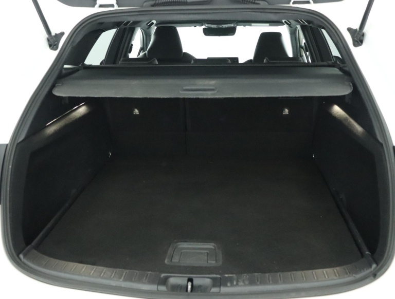 Toyota Corolla Touring Sports - 1.8 Hybrid TeamNL 23