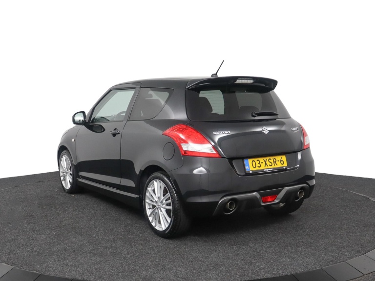 Suzuki Swift - 1.6 Sport 11