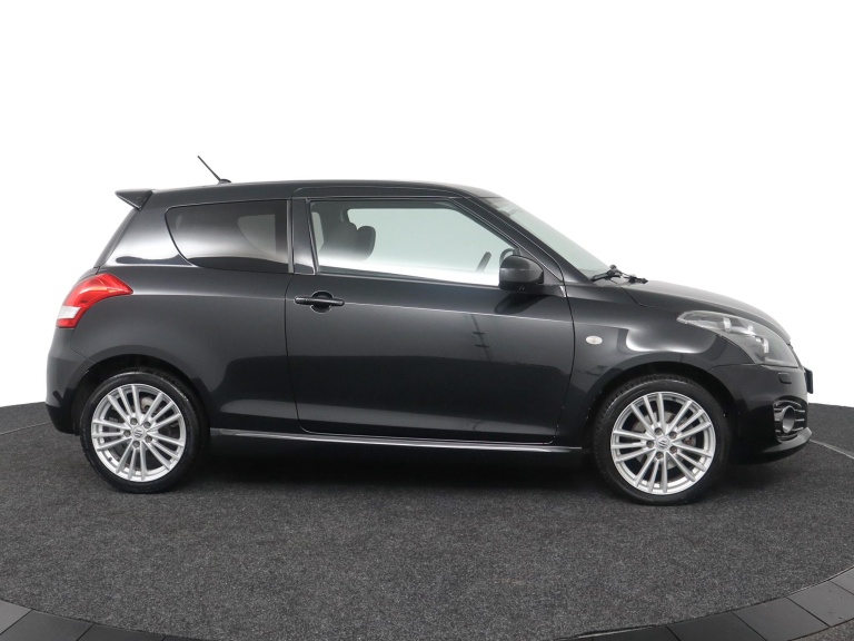 Suzuki Swift - 1.6 Sport 12