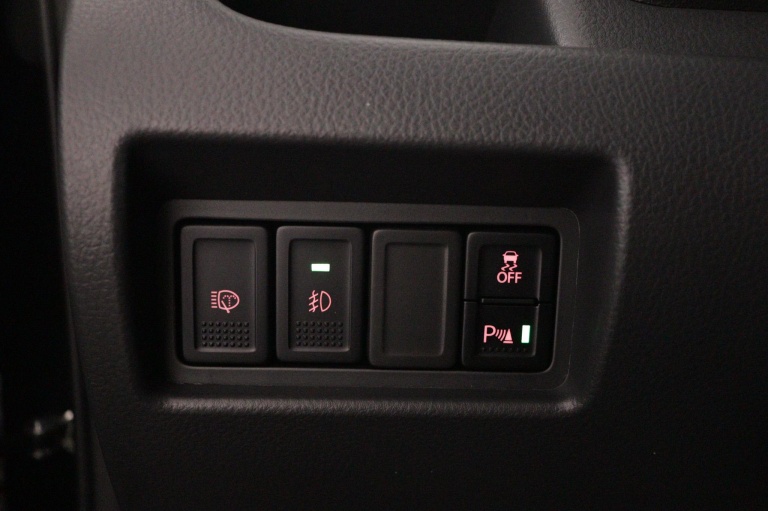 Suzuki Swift - 1.6 Sport 25