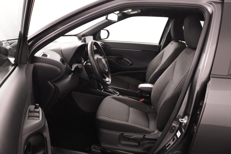Toyota Yaris Cross - 1.5 Hybrid 115 First Edition 16