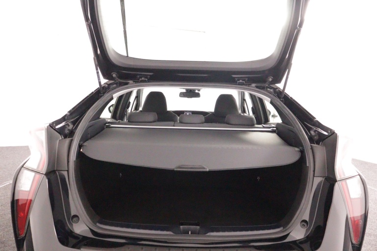 Toyota Prius - 1.8 Dark Edition 19