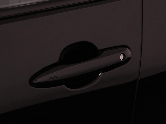 Toyota Prius - 1.8 Dark Edition