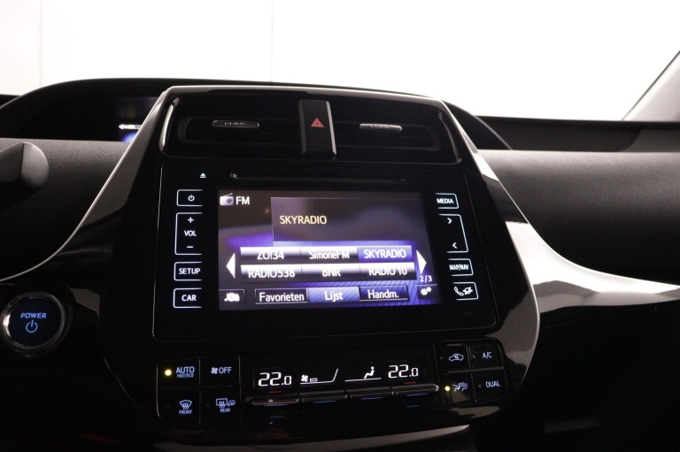 Toyota Prius - 1.8 Dark Edition 7