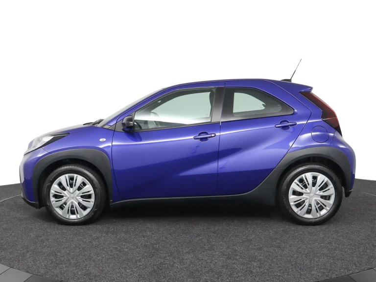 Toyota Aygo X - 1.0 VVT-i MT Play 3