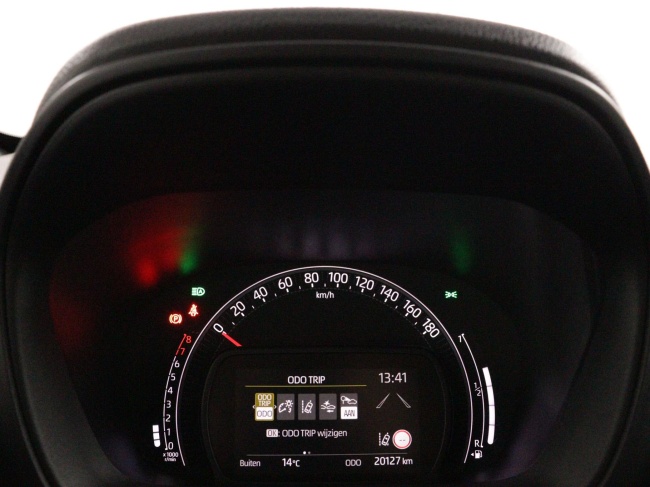 Toyota Aygo X - 1.0 VVT-i MT Play