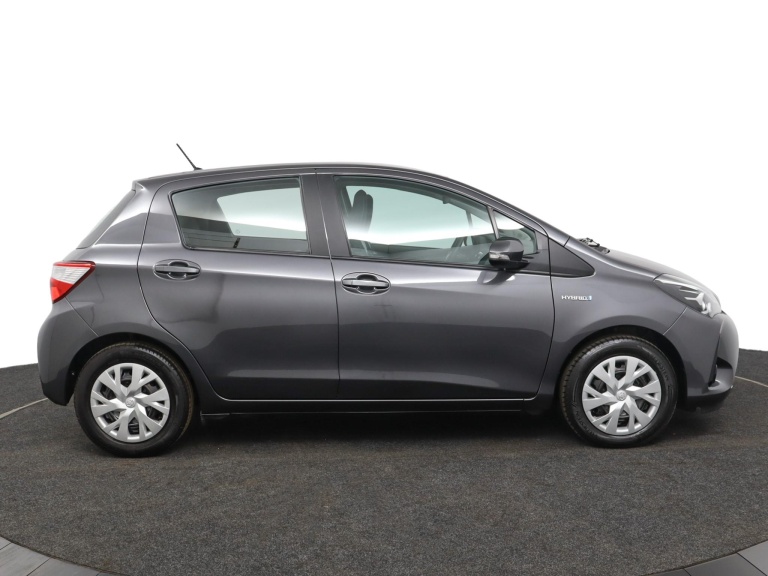 Toyota Yaris - 1.5 Hybrid Active 13