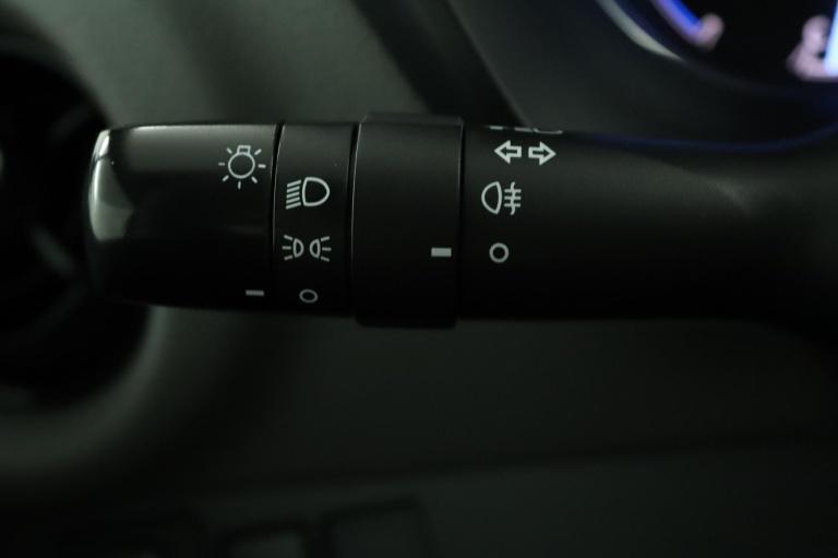 Toyota Yaris - 1.5 Hybrid Active 31