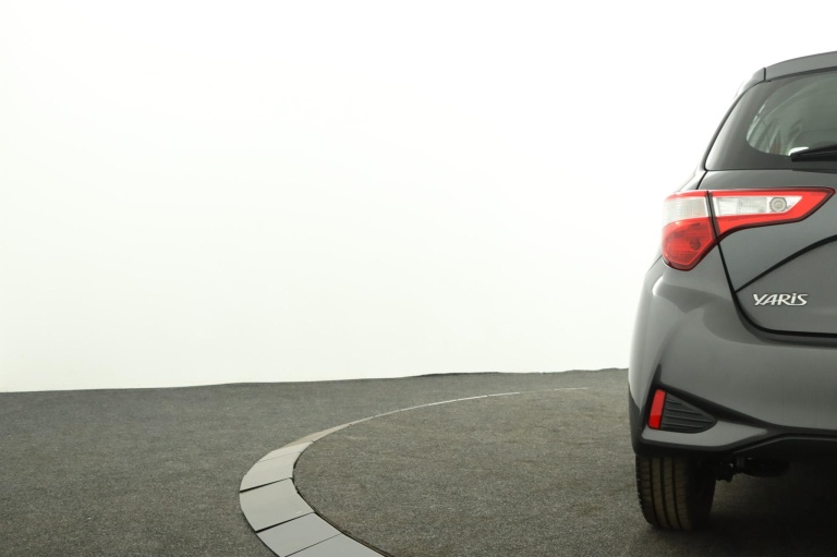 Toyota Yaris - 1.5 Hybrid Active 41