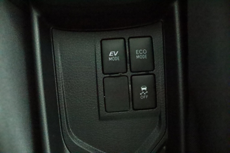 Toyota Yaris - 1.5 Hybrid Active 49