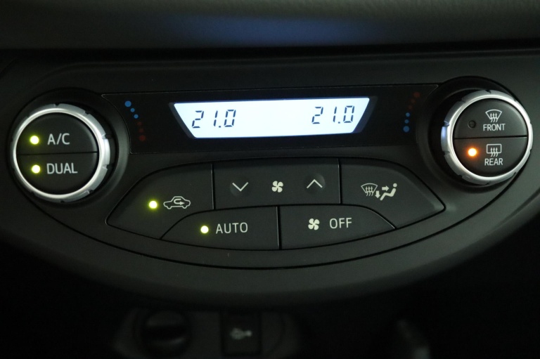 Toyota Yaris - 1.5 Hybrid Active 7