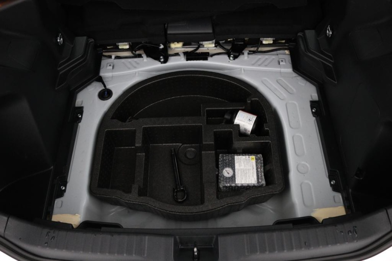 Toyota Yaris Cross - 1.5 Hybrid Explore 33