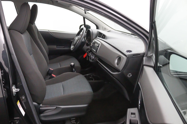 Toyota Yaris - 1.0 VVT-i Aspiration 10