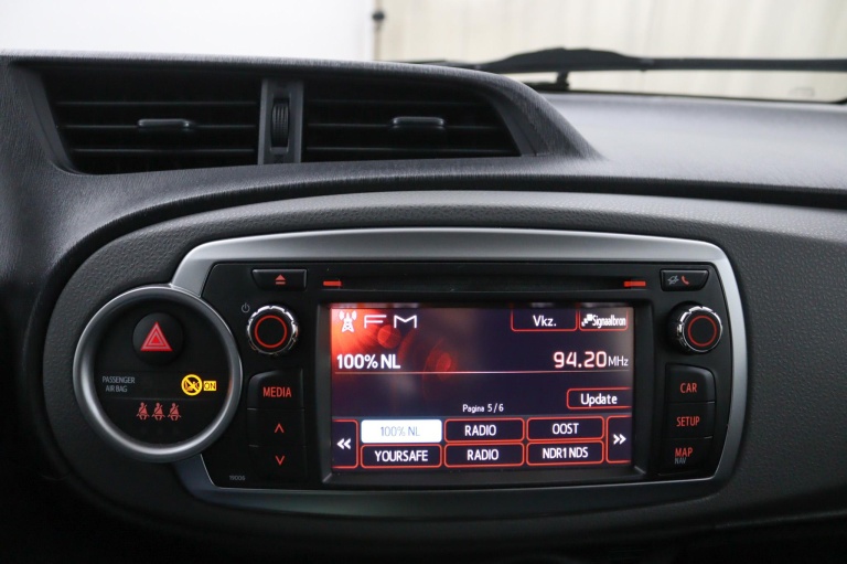 Toyota Yaris - 1.0 VVT-i Aspiration 13