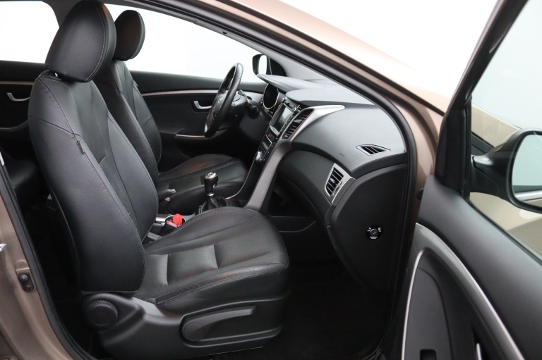 Hyundai i30 - 1.6 GDI i-Catcher 22