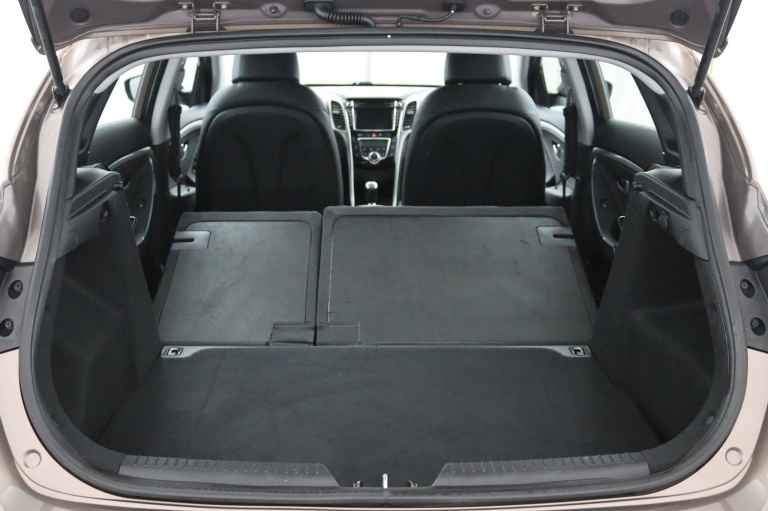 Hyundai i30 - 1.6 GDI i-Catcher 26