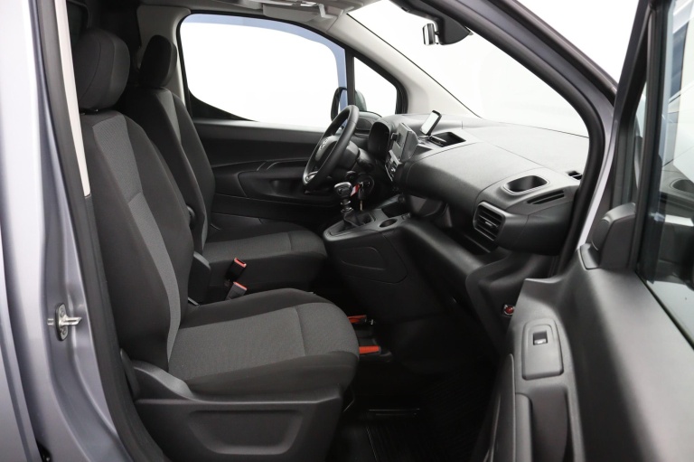 Toyota PROACE CITY - 1.2 Turbo Cool Comfort 13