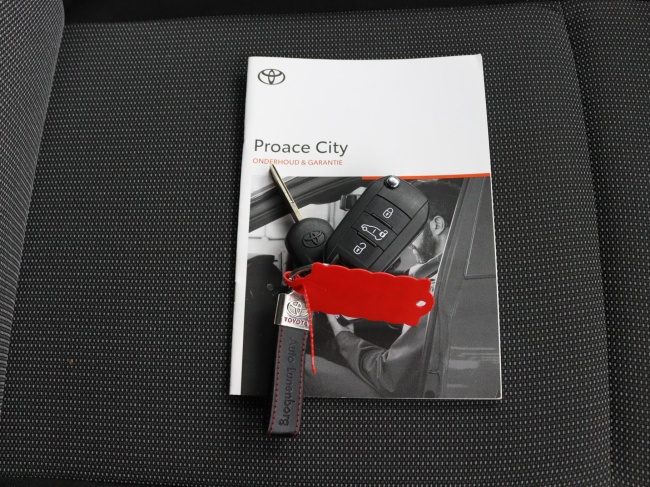 Toyota PROACE CITY - 1.2 Turbo Cool Comfort