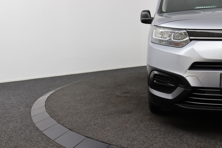 Toyota PROACE CITY - 1.2 Turbo Cool Comfort 29