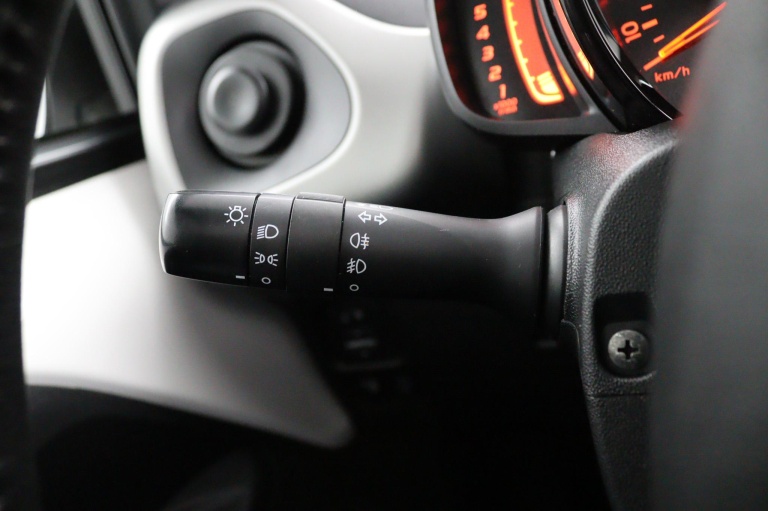 Toyota Aygo - 1.0 VVT-i x-wave 23